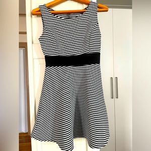 Black and white mini dress. Made in Italy.